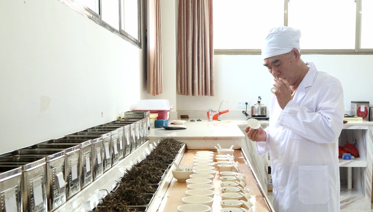 聽(tīng)陳升號(hào)掌門(mén)人，陳升河先生講述他與普洱茶的那些故事......  